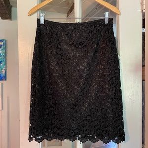 Lace skirt